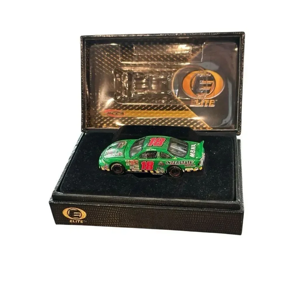 Bobby Labonte #18 Interstate Batteries Jurassic Park 3 2001 Grand Prix Elite 64